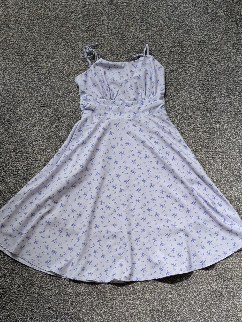 Girls' Light Lavender Floral Sundress with Adjustable Shoulder Ties